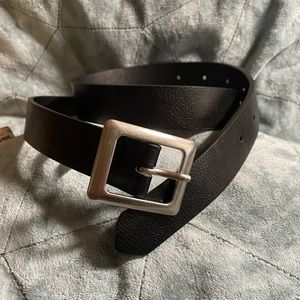 Silver Square Buckle Black Faux Leather Belt-sz Sm